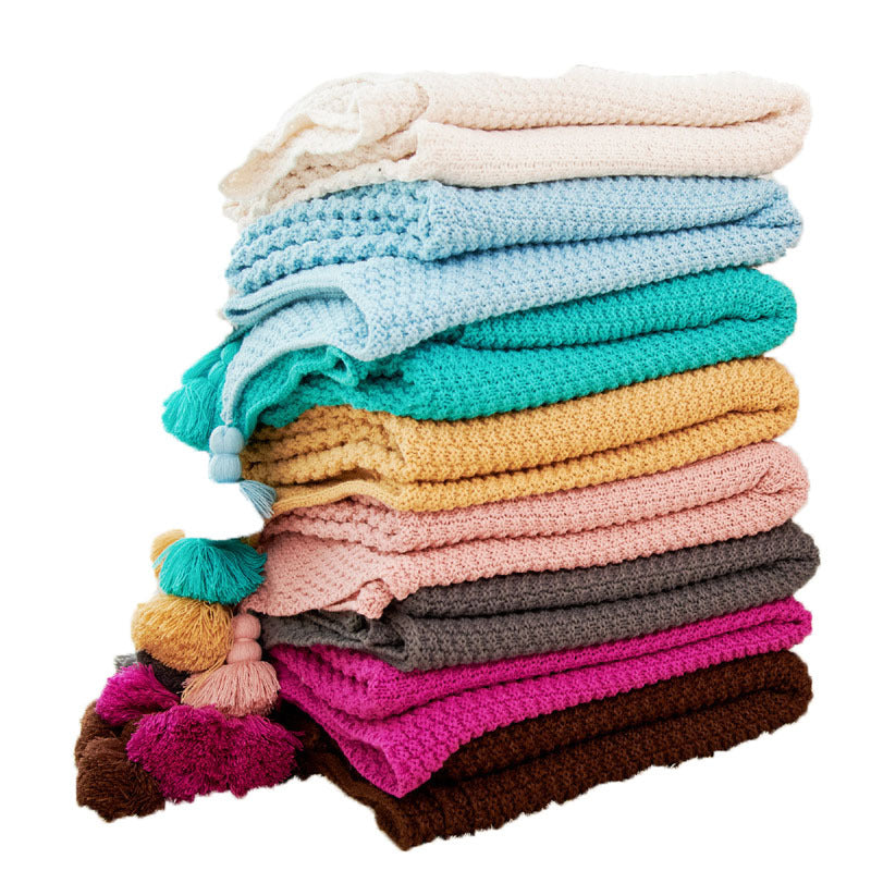 Multicolor woven throw blanket