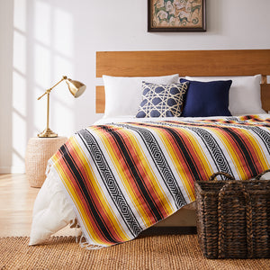 Colorful Thin Outdoor Blankets and Throws