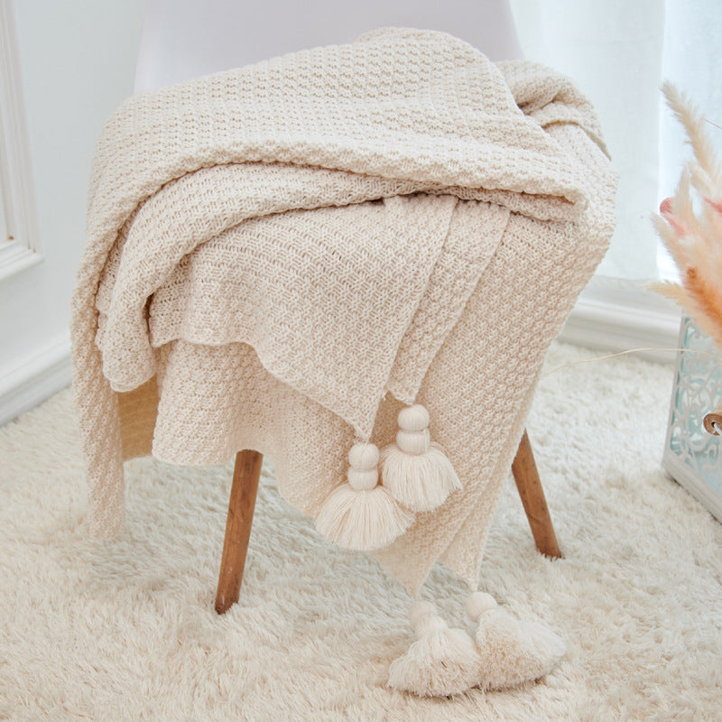 Multicolor woven throw blanket